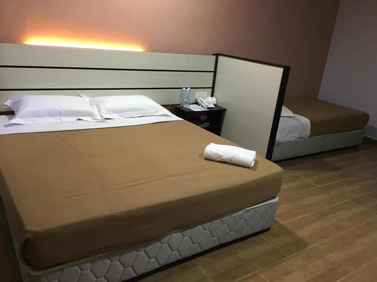 Grand Business Hotel Jertih Exterior foto